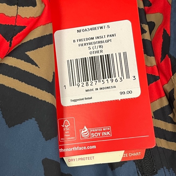 TNF Freedom Insulated Pants in Fiery Red Tribal Print - Picture 14 of 16